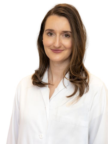 Natalia C. Llarena 医师